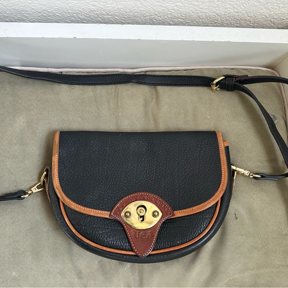 Dooney & Bourke Crossbody Bag